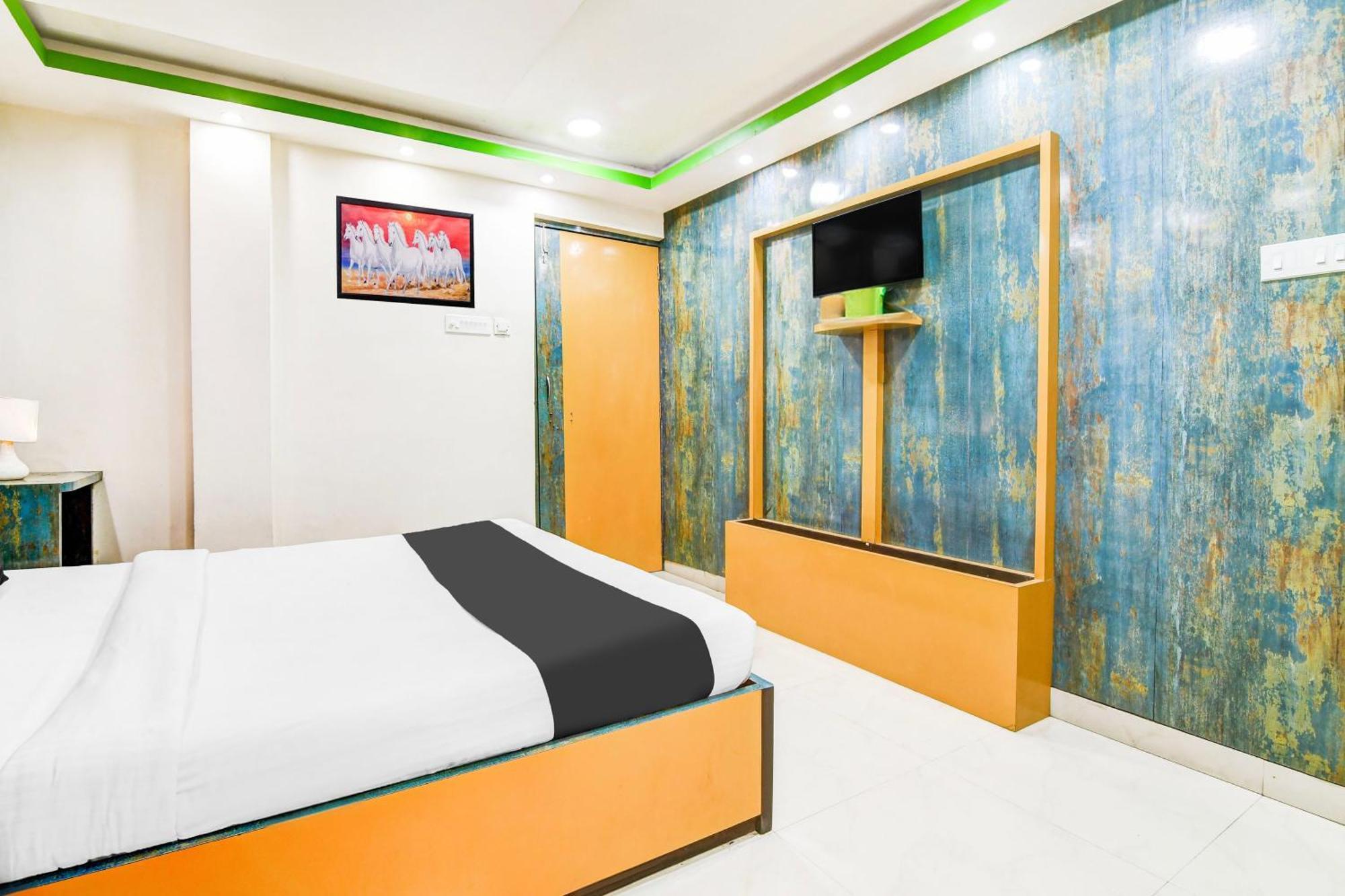 Super Hotel O Tagore Park Ruby Road Kolkata Exterior photo
