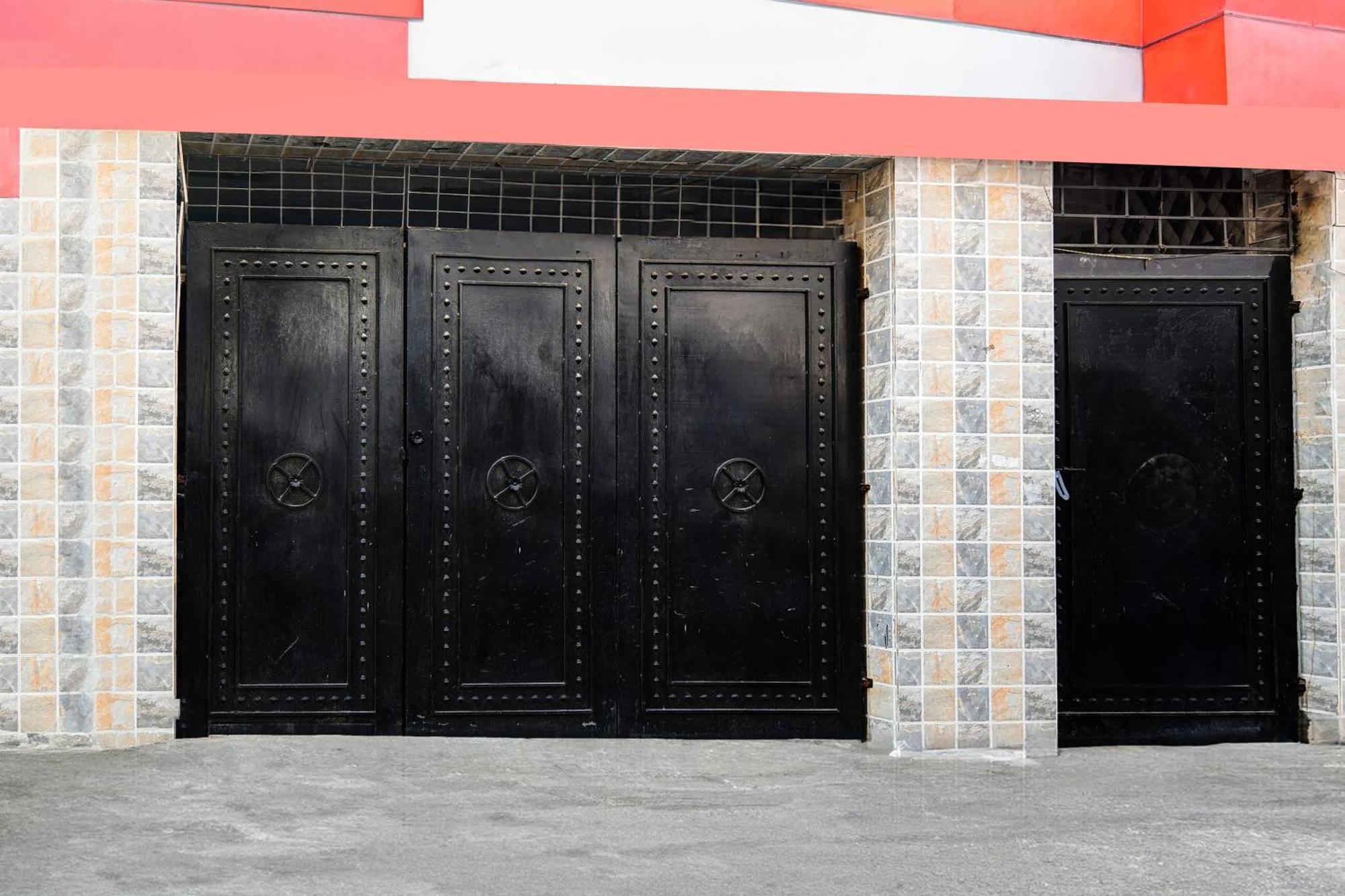 Super Hotel O Tagore Park Ruby Road Kolkata Exterior photo